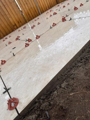 White Quartz Porcelain Installation – Leeds LS12 White quartz porcelain paving installation in Leeds LS12