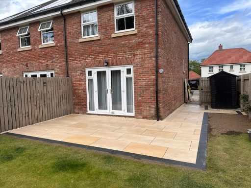 London Beige Porcelain – Adel, Leeds London Beige porcelain patio in Adel, Leeds LS16