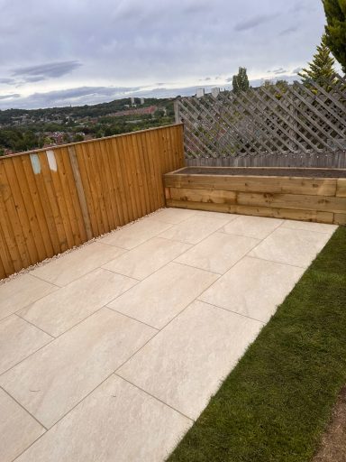 White Quartz Porcelain Paving – Leeds LS12 White quartz porcelain patio in Leeds LS12